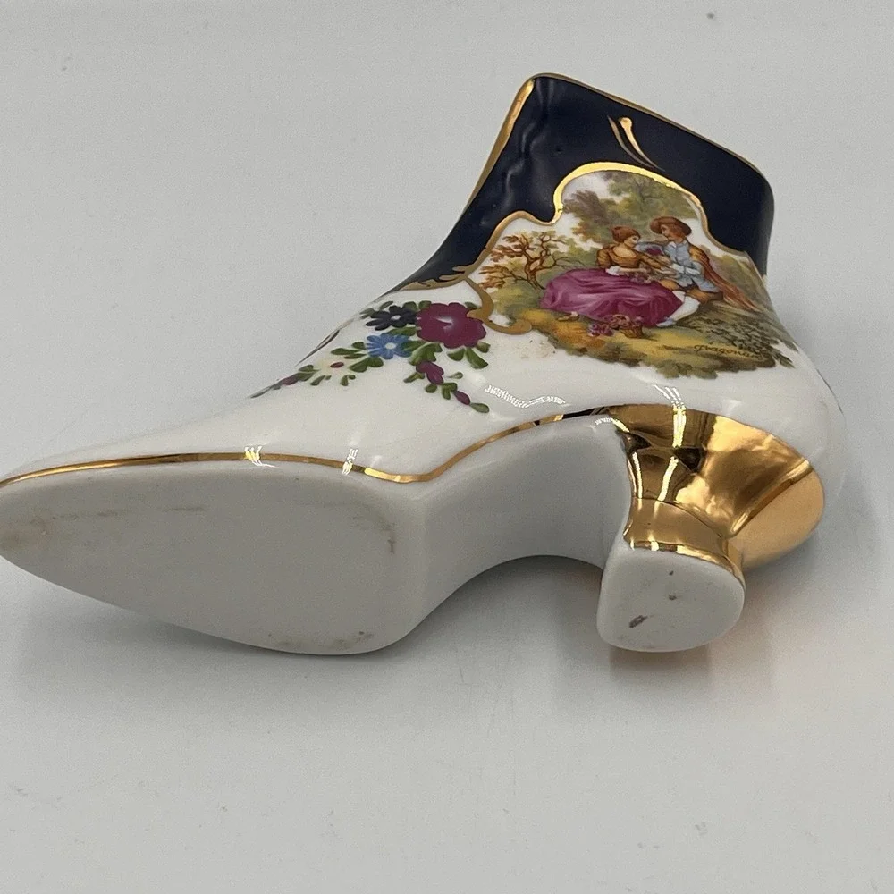 Vintage Porcelain Shoe Figurine Courting Couple Gold Trim Heel Ornate Grannycore